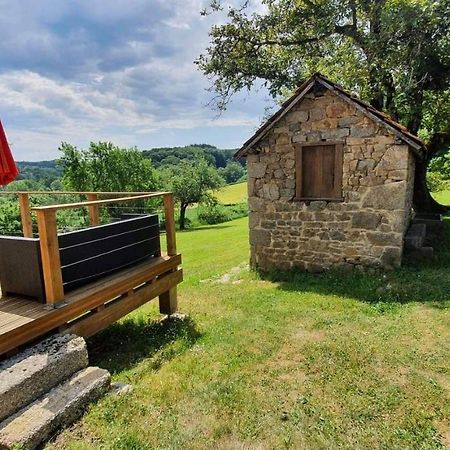 Gite Les Hauts De Villemaloux Dontreix Eksteriør bilde